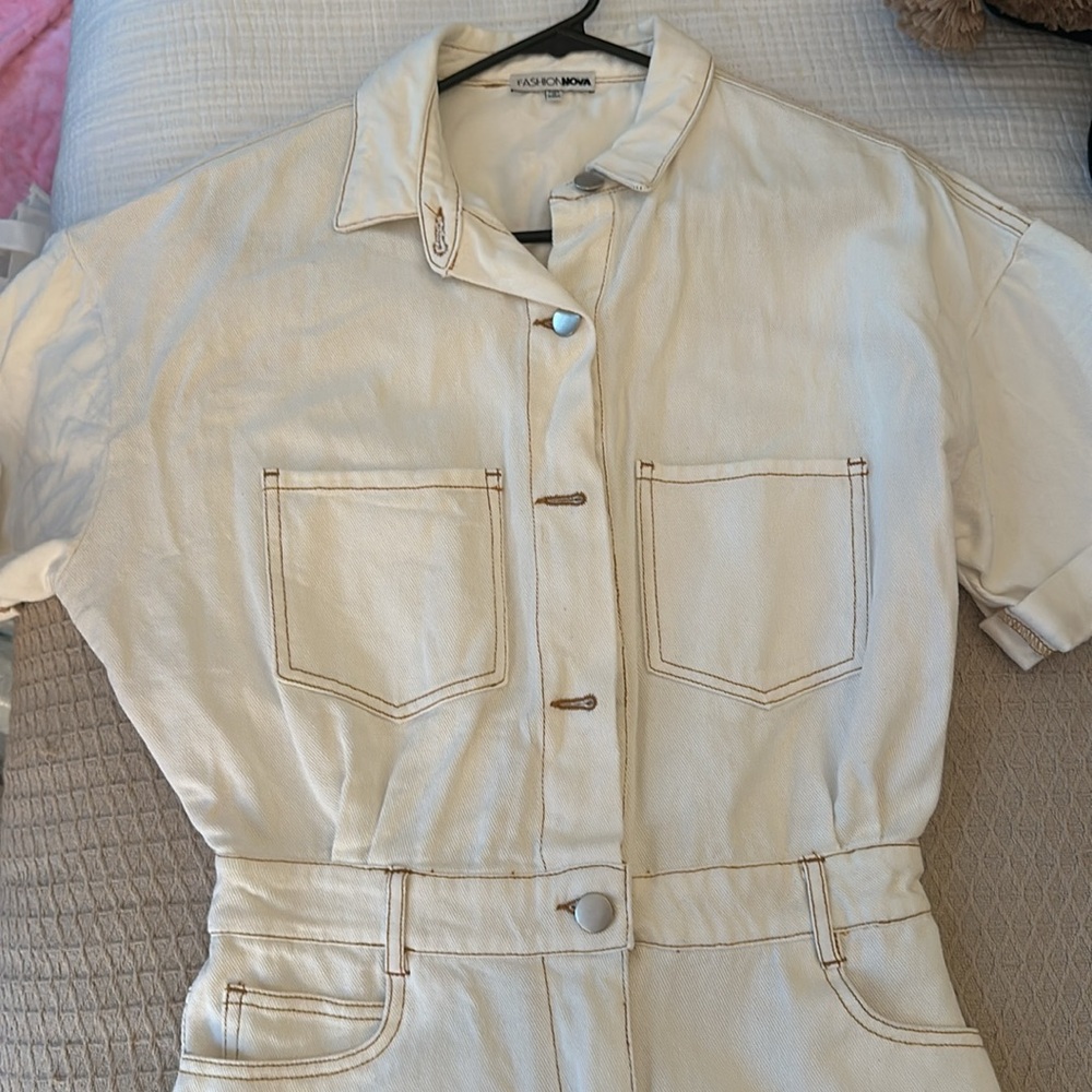 White Button-Up Denim Romper - Picture 4 of 5